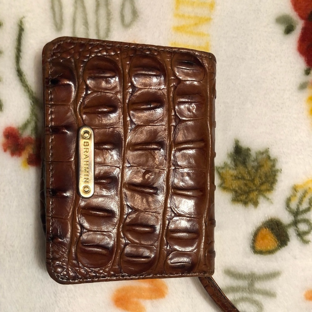 Brahmin pecan wallet 🤎